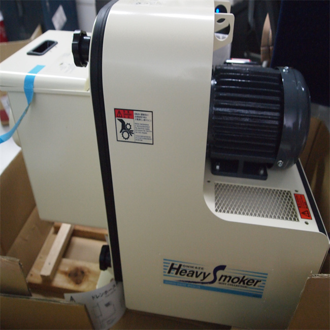 郑州平山代理AKAMASTU赤松电机油雾机HVS-100